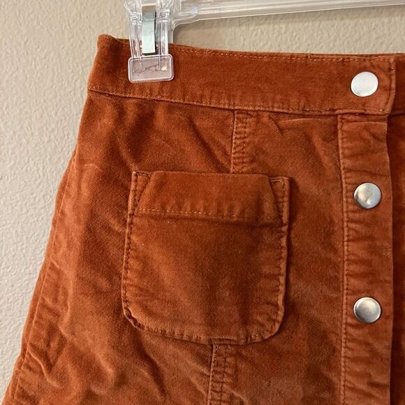 Urban Outfitters Brown Suede Mini Skirt - Picture 3 of 8